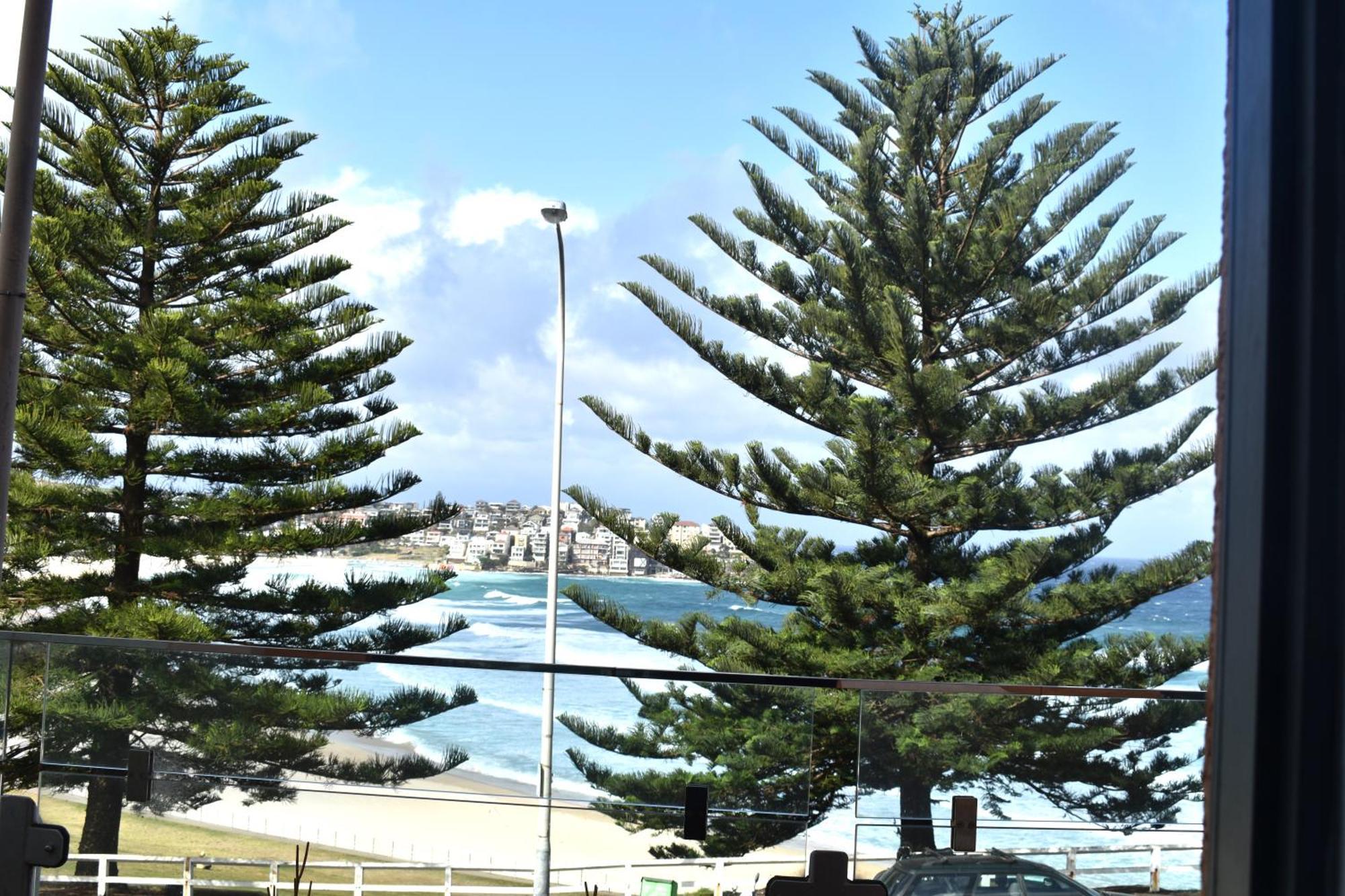 Bondi 38 Serviced Apartments Сідней Екстер'єр фото