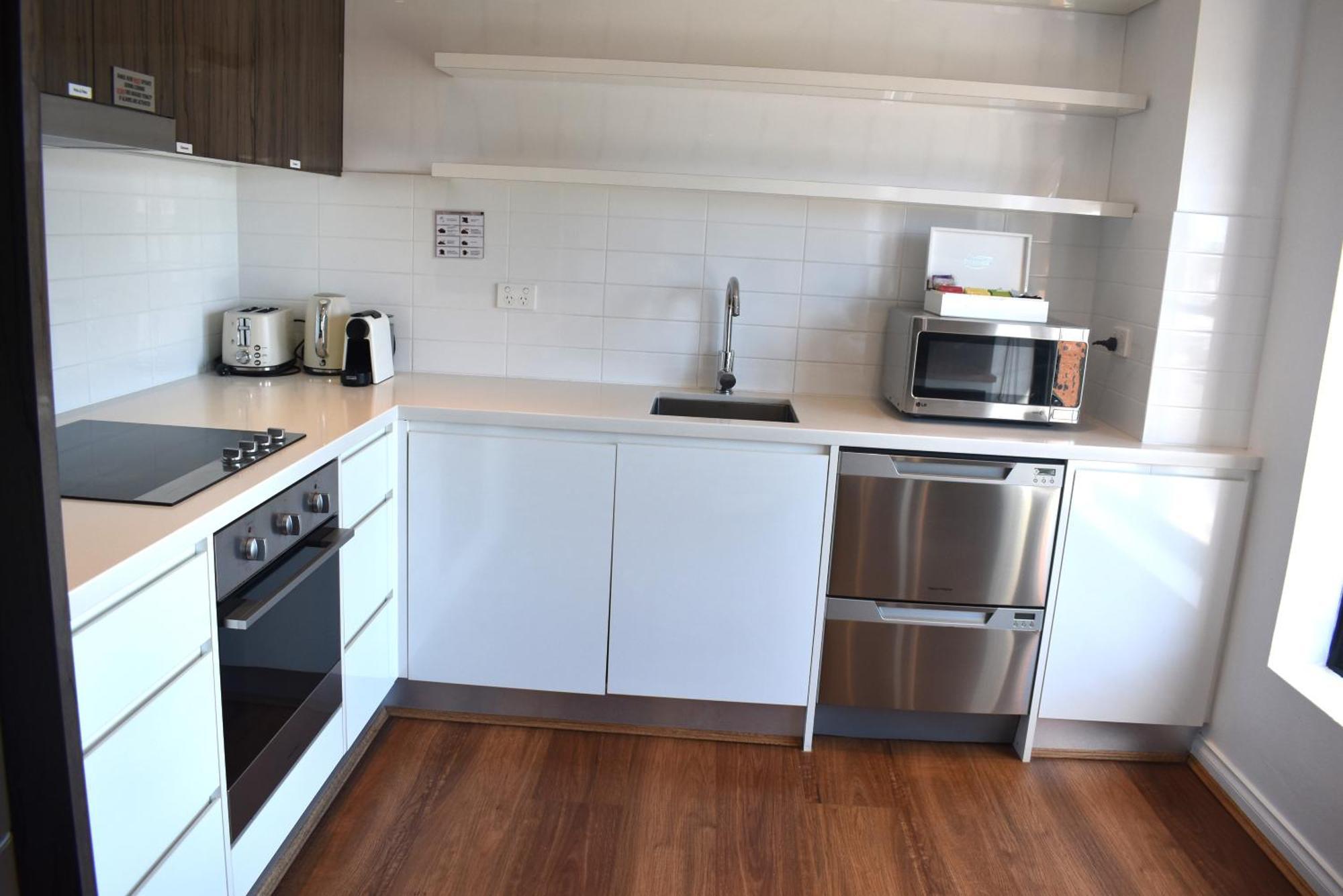 Bondi 38 Serviced Apartments Сідней Екстер'єр фото
